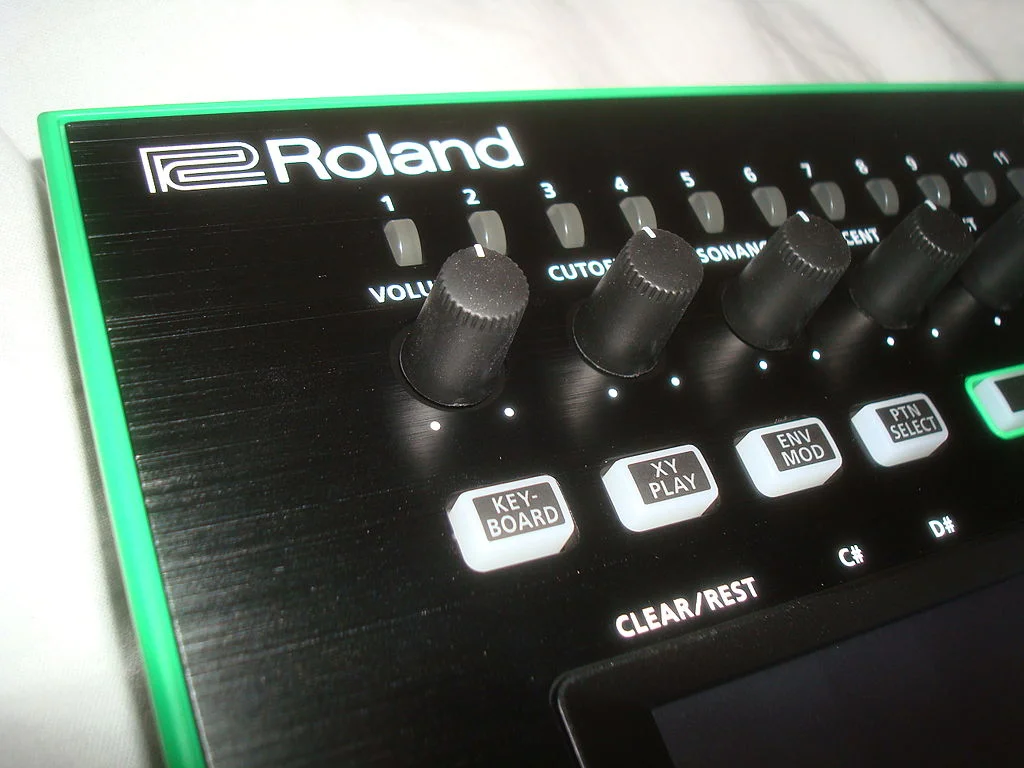 A piece of electronic equipment used in music. 